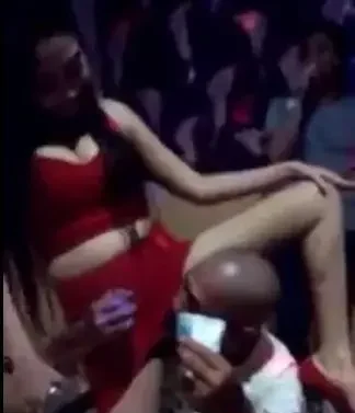 Bokep Indo LC Jakarta Di Sewa Om Botak Kaya